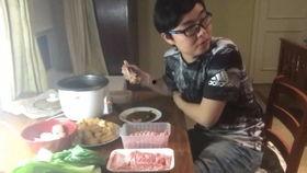 英国留学生小网红吃瓜,留学生活中的那些“吃瓜”趣事